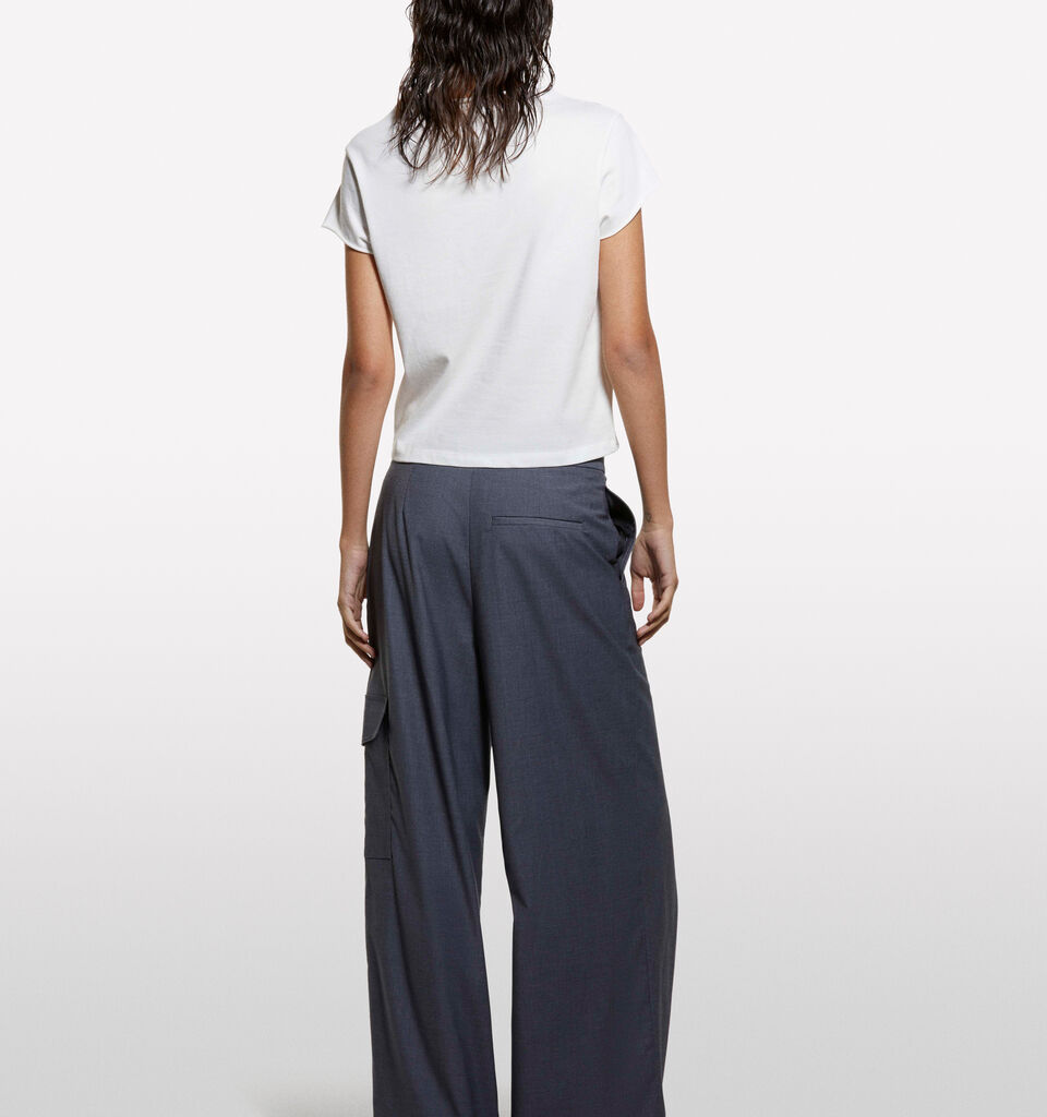 White t-shirt with halter neck - women's short sleeve t-shirts - White | Sisley image number 2